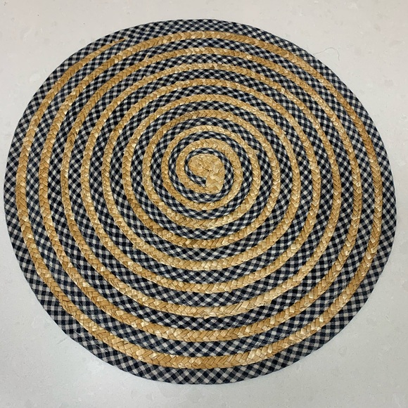 NWT 5 straw blue and white circular placemats - Picture 2 of 6